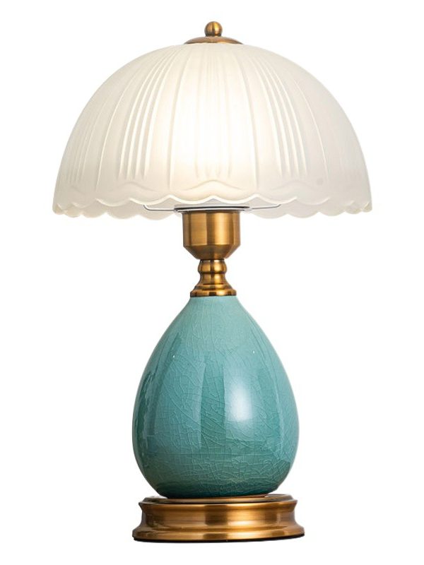 Ceramic table lamp American retro bedroom bedside lamp decorative bedside table lamp simple modern Guangdong Zhongshan table lamp