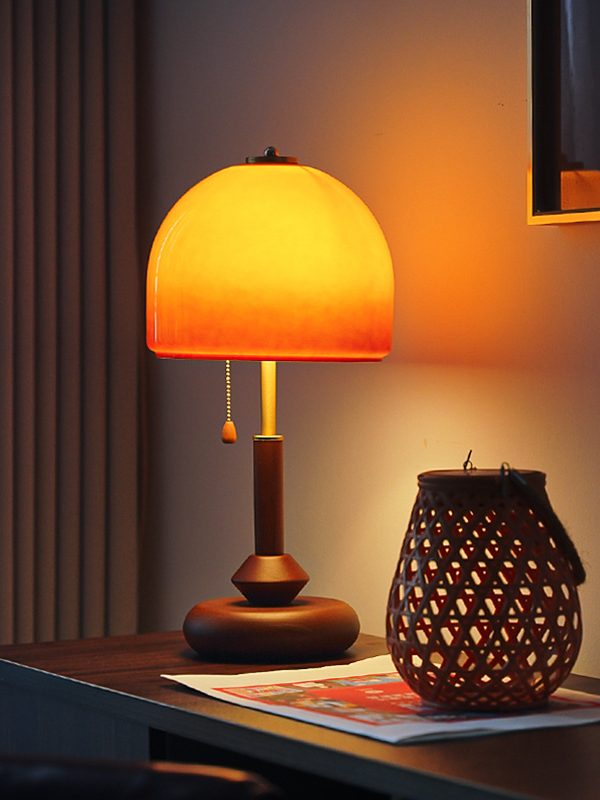 Mushroom Table Lamp Bedroom Bedside Lamp Vintage Bauhaus Old Shanghai Study Decorative Ornaments Atmosphere Lamp Solid Wood Lamps