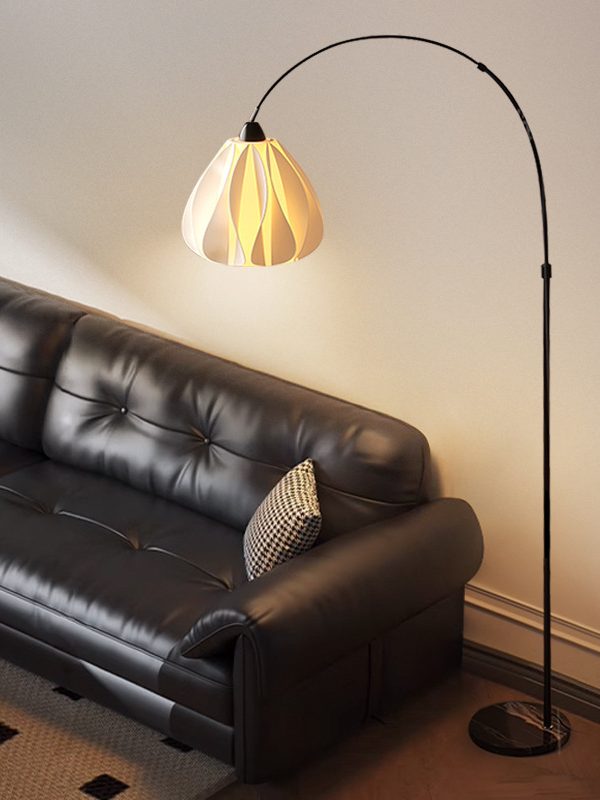 French grass skirt fishing floor lamp living room sofa next to the high sense of decorative atmosphere lamp bedroom study vertical lamp
