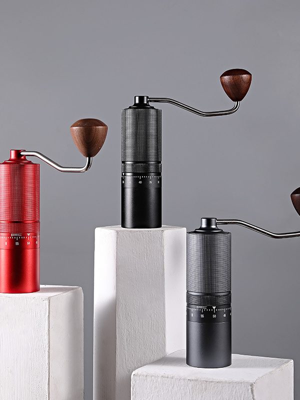 Medium hand grinder coffee bean grinder portable coffee machine household external manual grinder CNC